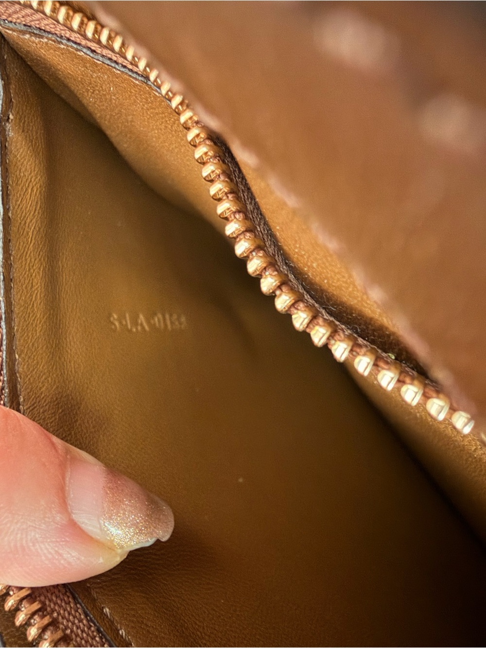 Celine Brown Leather Box Shoulder Bag with Gold Lock - Picture 7 of 7